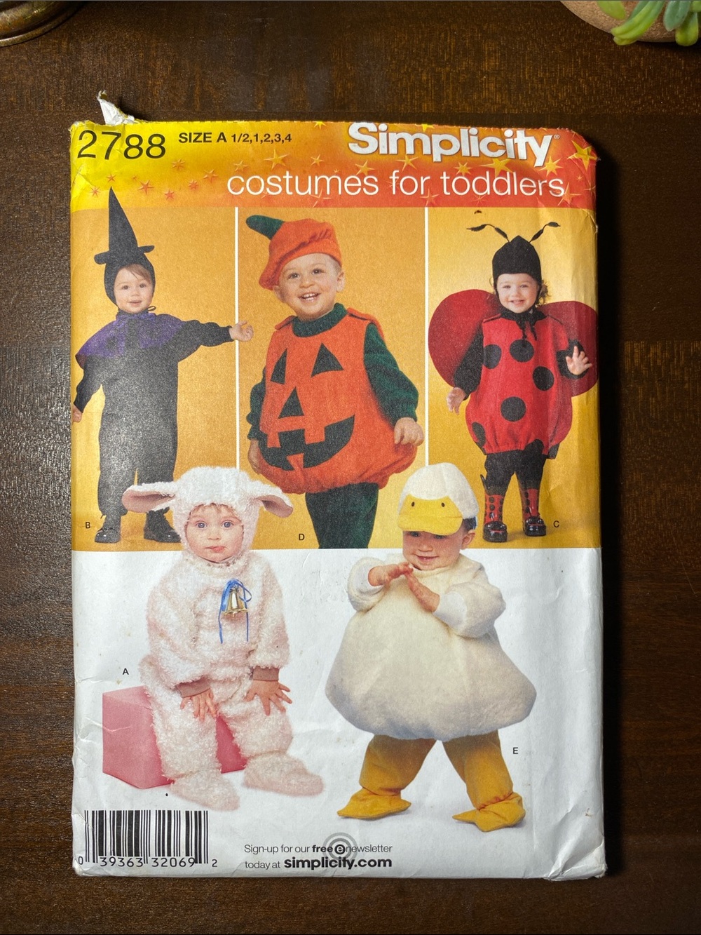 Simplicity Kids Costumes Pattern 2788 - Orange, Red, Black, White, Yellow UNCUT